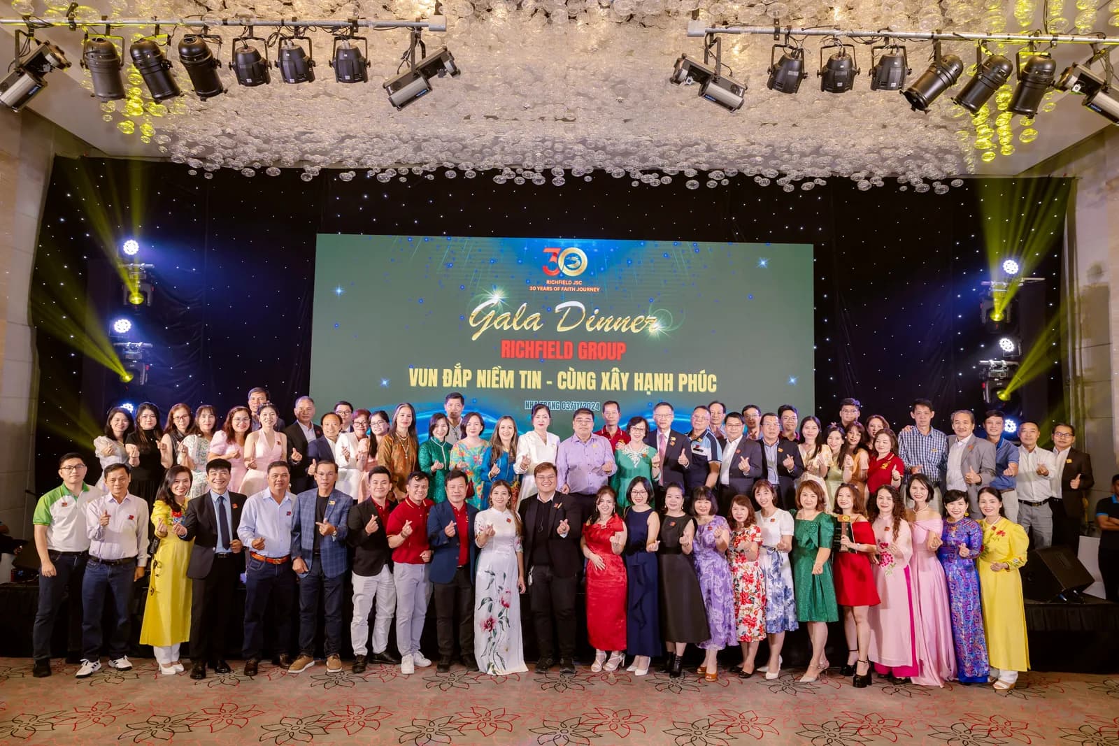 The Richfield team on stage at the 30-year anniversary gala dinner.